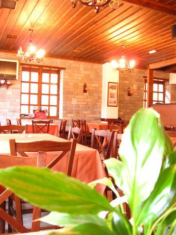 Alonaki Guesthouse Platanos  Exterior photo